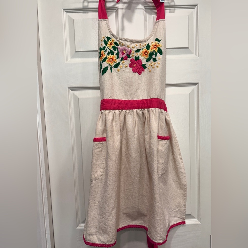 Sur La Table Floral Embroidered Linen Apron
